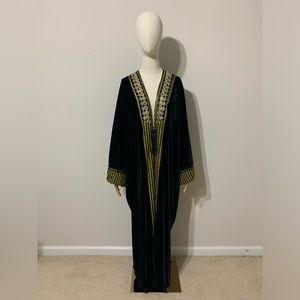 Black Velvet with Yellow / Gold Stripe and Sequin Traditional Arab Abaya